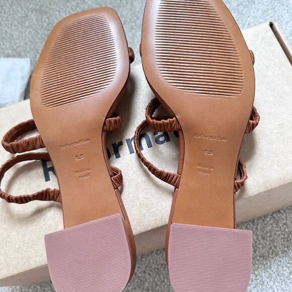 NIB Reformation Assunta Leather Strappy Block Heel Mule – Pecan Brown – Size 5.5 - Picture 5 of 10